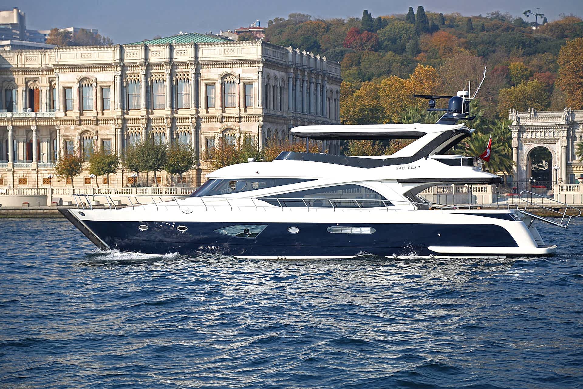 Private Yacht Birthday Celebration